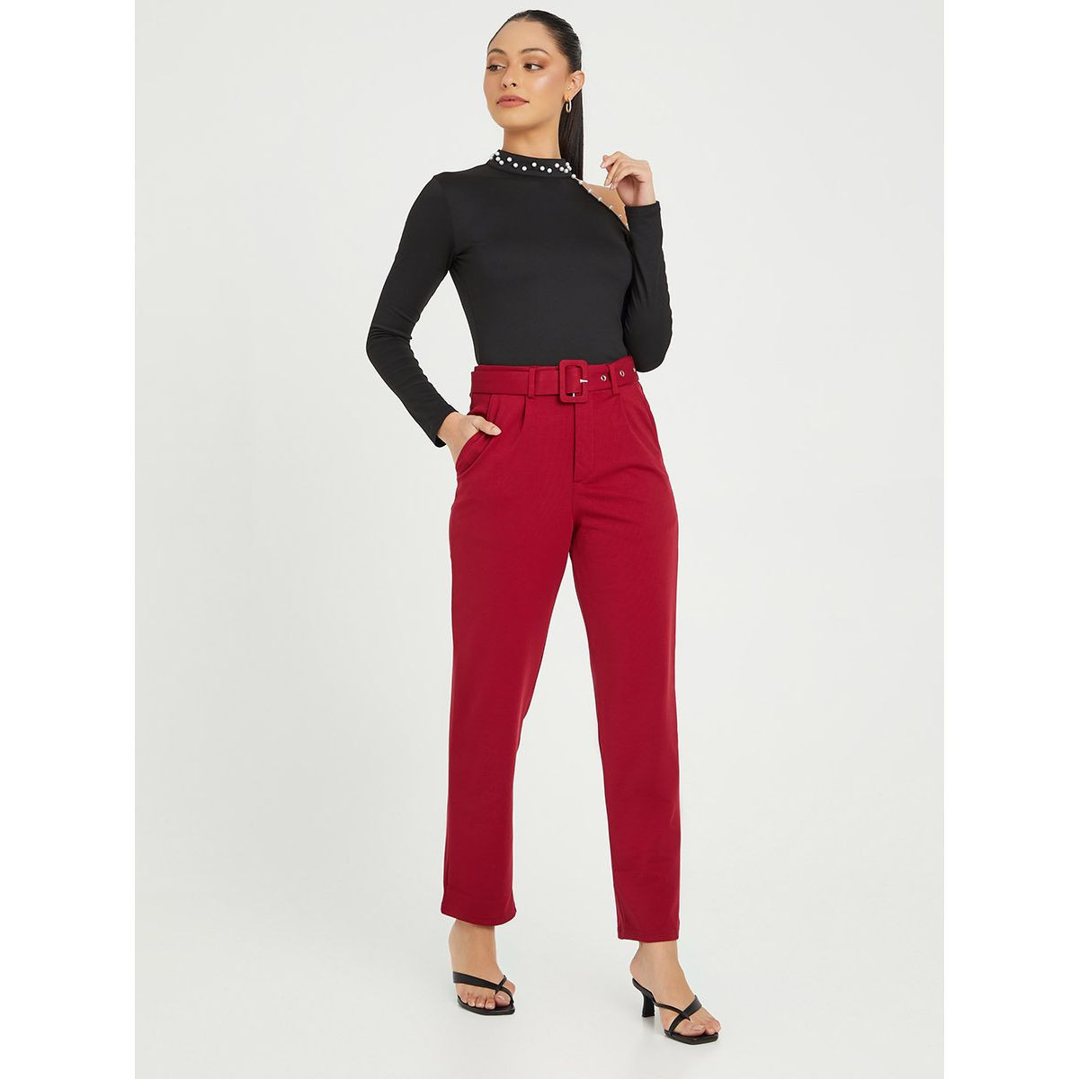 بنطال بقصة سليم فت وجيوب-women-clothing-bottoms-trousers-image-2