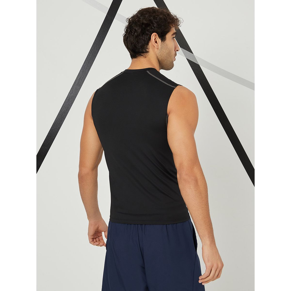 تيشيرت كت رياضي من ستايلي-men-clothing-sportswearandactivewear-tshirtsandpolos-image-5