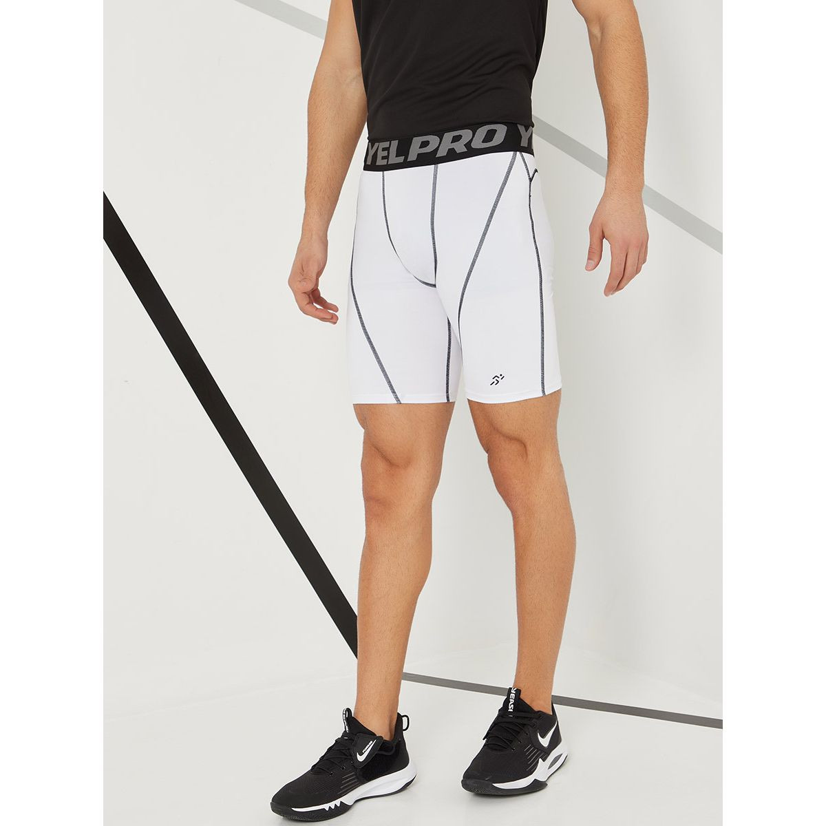 Styli Waistband Printed Compression Shorts-sports-men-clothing-bottoms-image-3