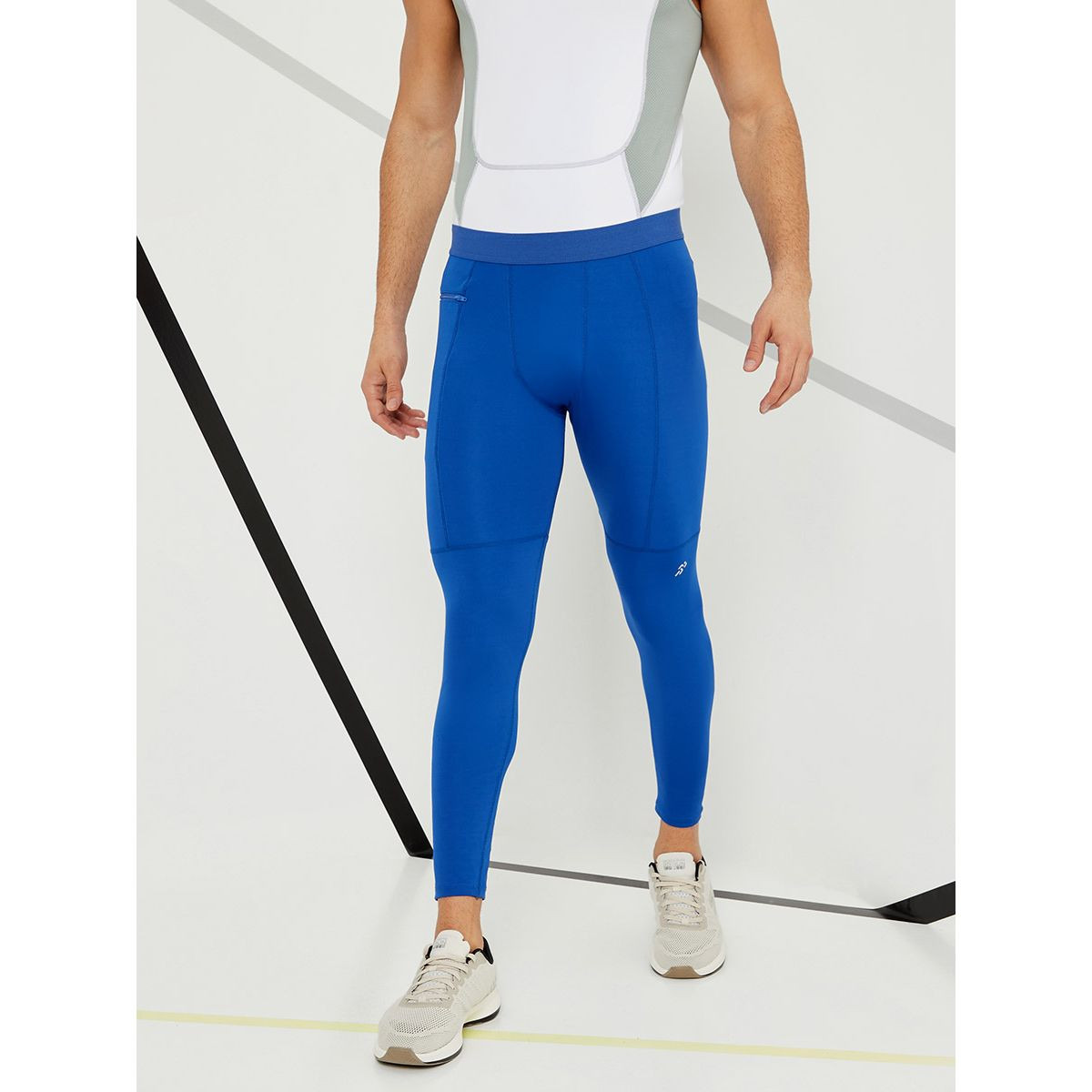 Styli Compression Pants With Zipper Pocket-men-clothing-sportswearandactivewear-bottoms-image-3