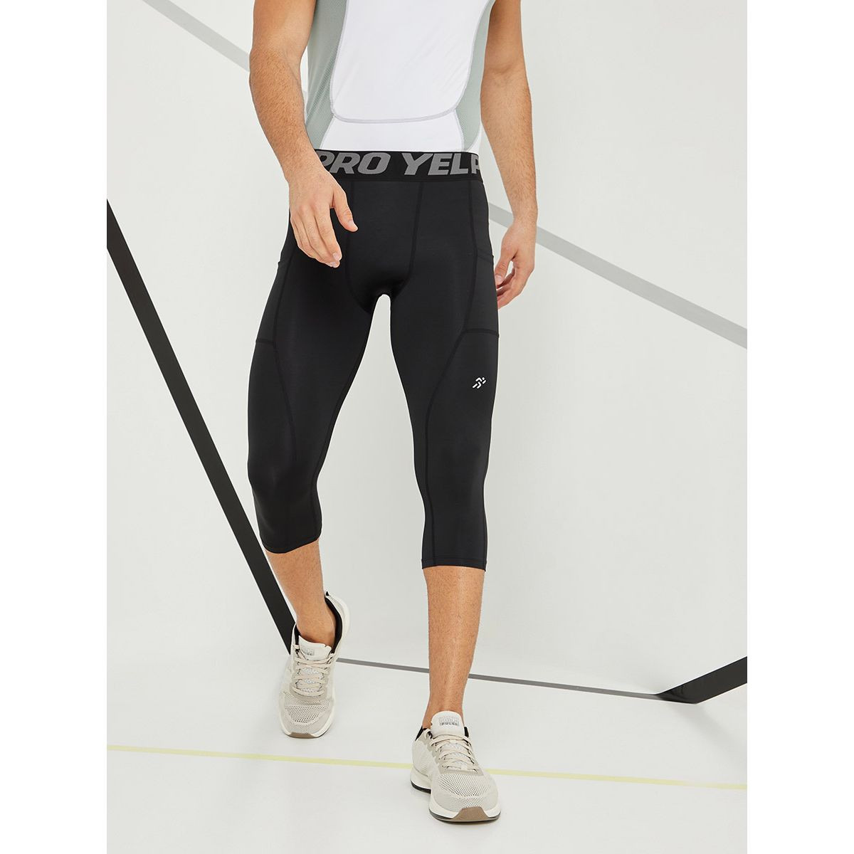 بنطال رياضي بخصر مطبع بكتابة من ستايلي-sports-men-clothing-bottoms-image-3