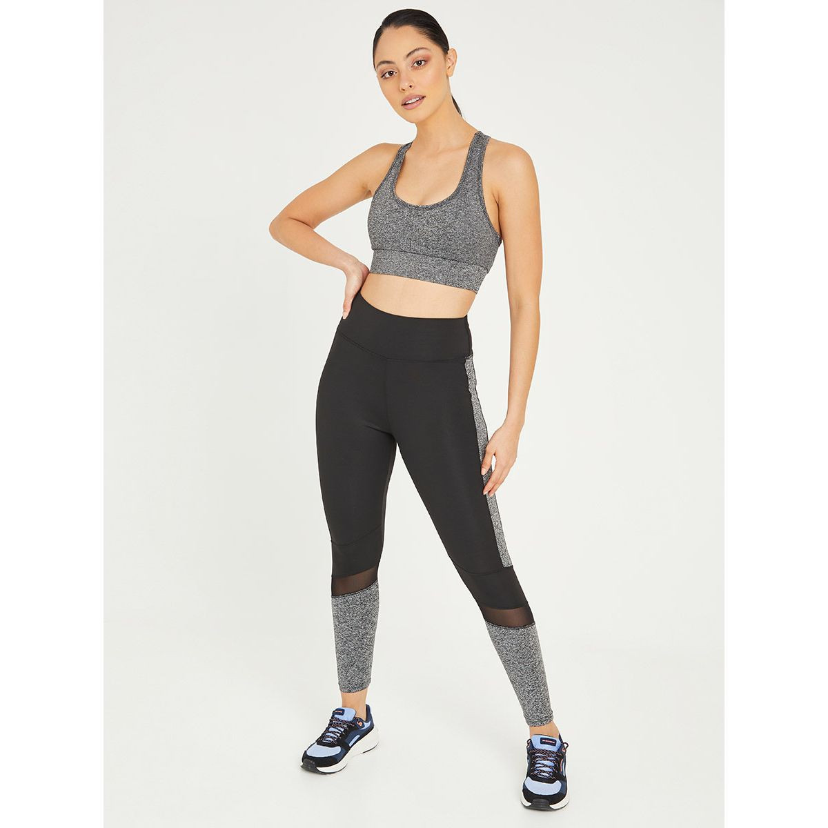 ليقنز بتداخلات شبكية من ستايلي-women-clothing-sportswearandactivewear-bottoms-image-2