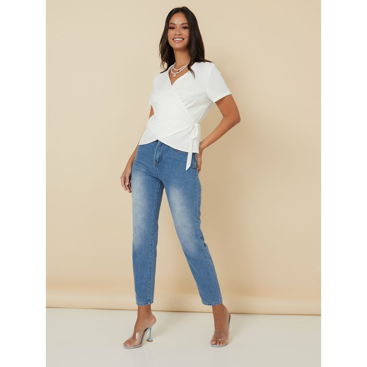 بلوزة بنمط لف واكمام قصيرة-women-clothing-shirtsandblouses-blouses-image-2