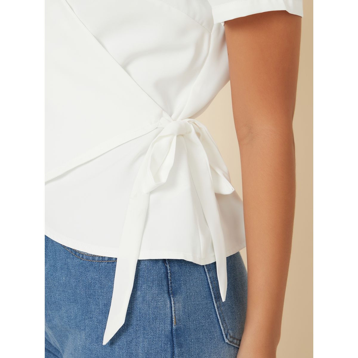 بلوزة بنمط لف واكمام قصيرة-women-clothing-shirtsandblouses-blouses-image-3