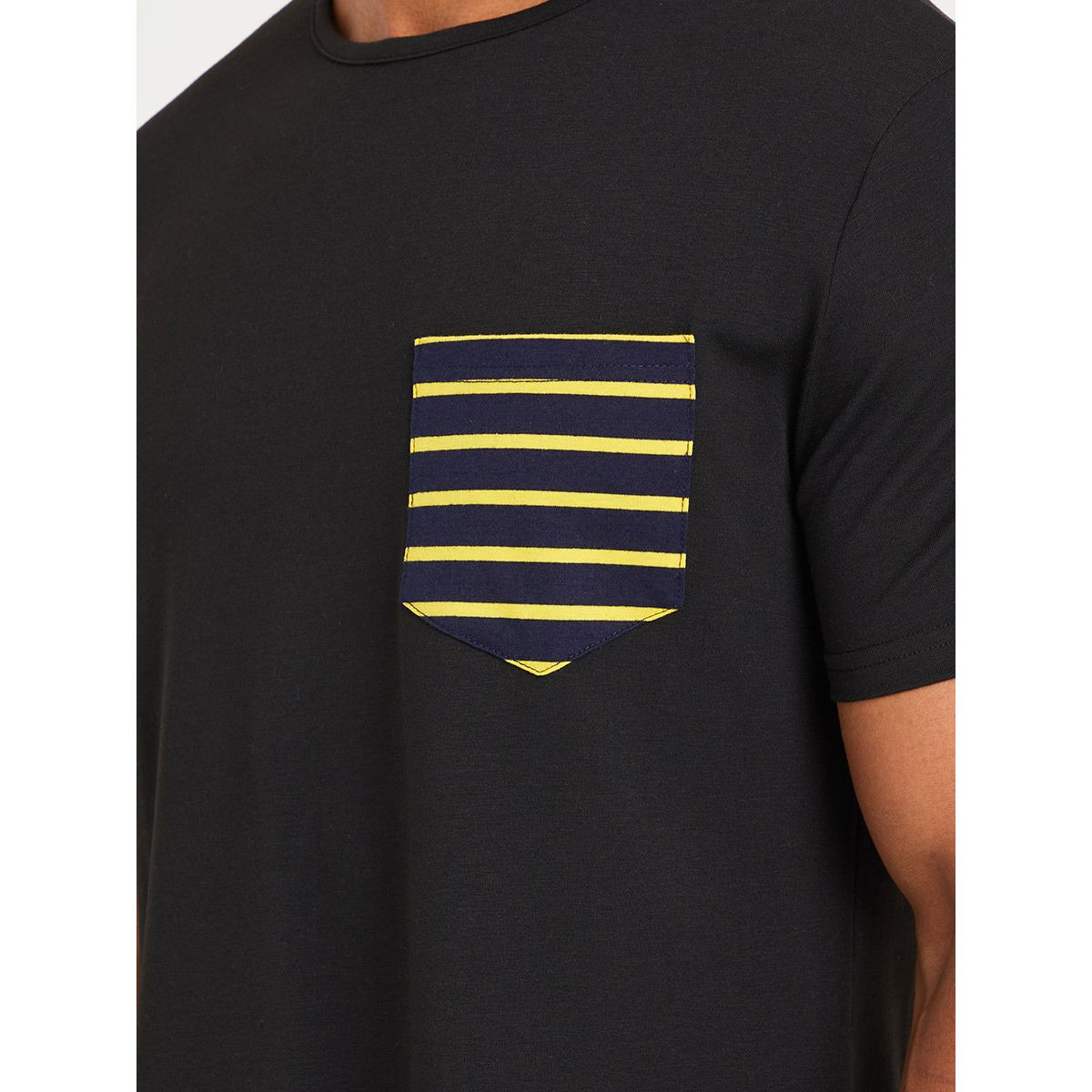 Styli Striped Pocket Print T-shirt and Shorts Set-men-clothing-nightwear-sets-image-3