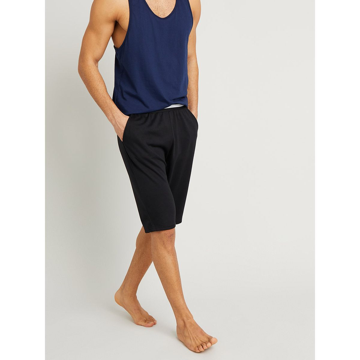 شورت بخصر مزين بخطوط من ستايلي-men-clothing-nightwear-pyjamaandshorts-image-1
