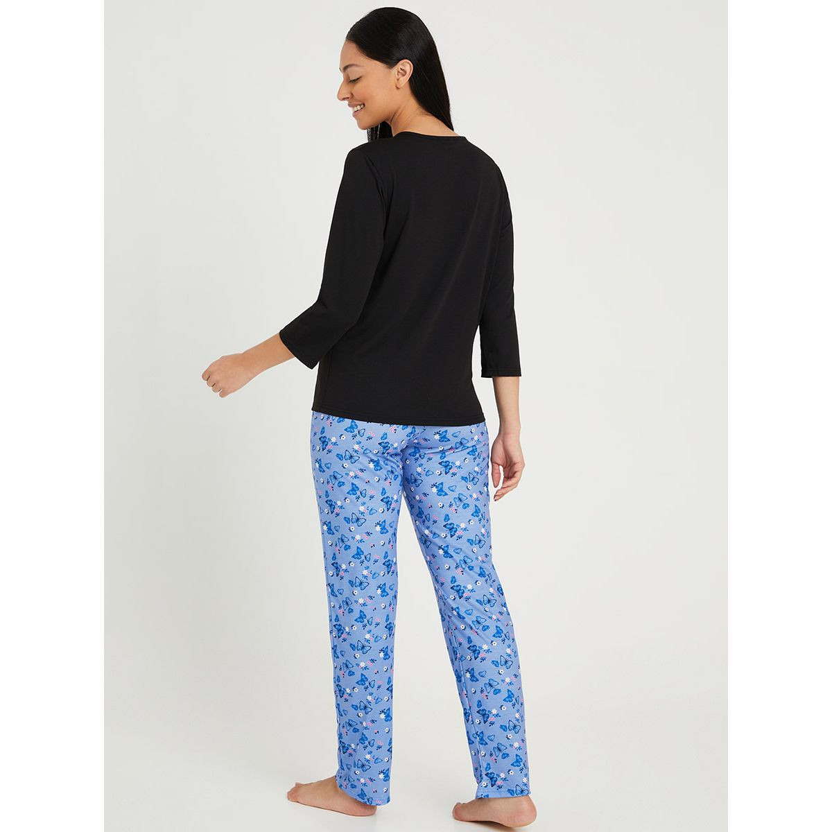 طقم بيجاما من ( تيشيرت + بنطال ) من ستايلي-women-clothing-nightwear-pyjamas-longsets-image-5