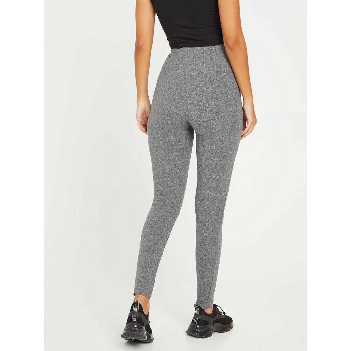 ليقنز مزين بحزوز من ستايلي-women-clothing-bottoms-leggings-image-4