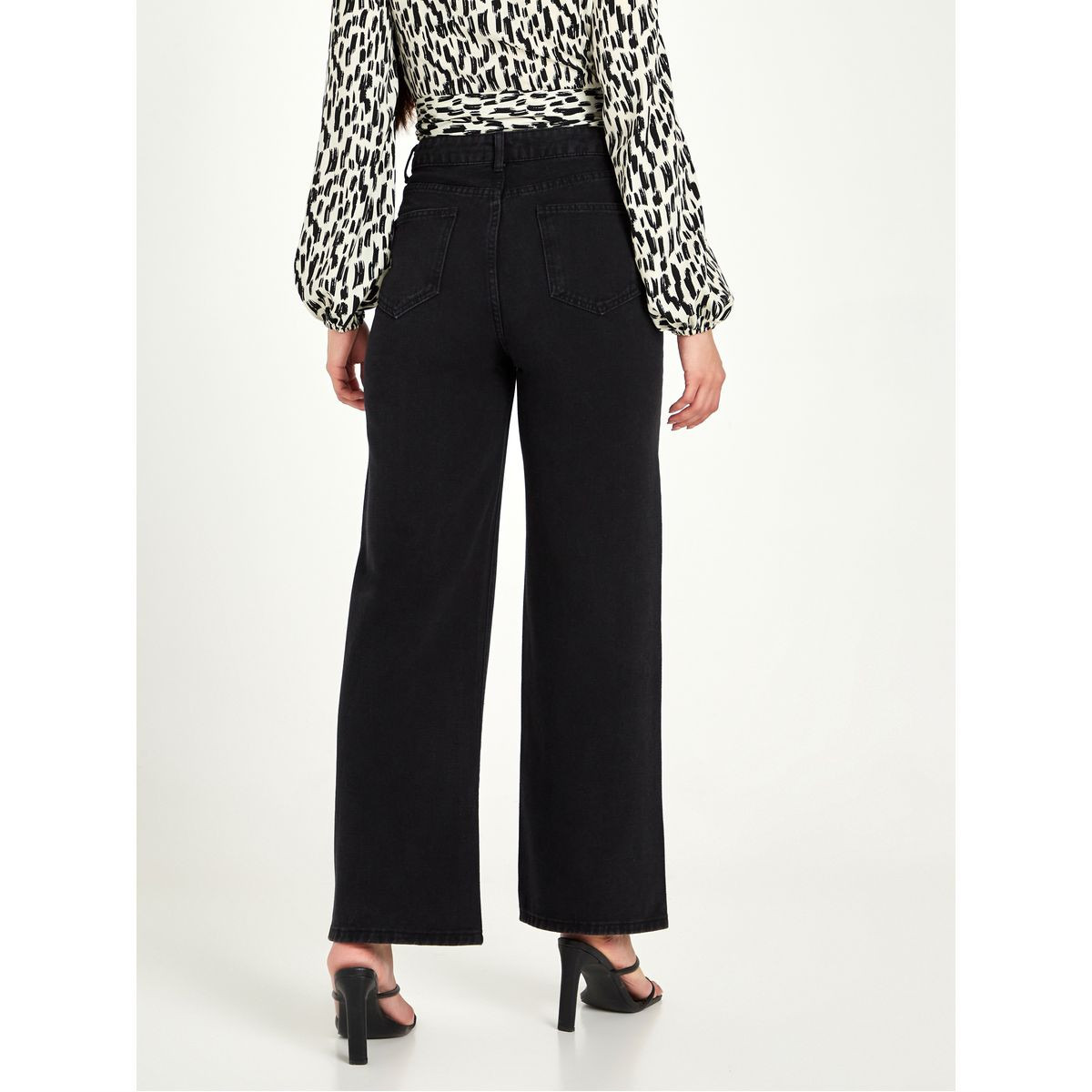 Styli High Rise Wide Leg Jeans with Belt Loops-women-clothing-bottoms-jeans-image-5