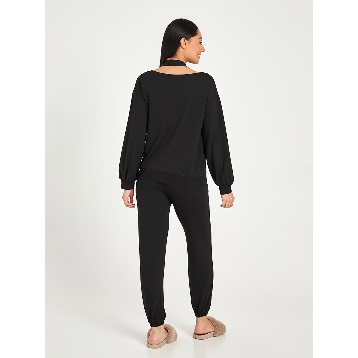 طقم من ( بنطال جوغر + بلوزة )-women-clothing-nightwear-pyjamas-longsets-image-5