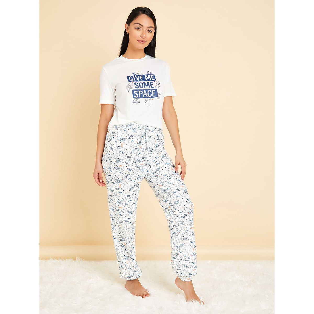 طقم بيجاما من ( تيشيرت + بنطال ) من ستايلي-women-clothing-nightwear-pyjamas-longsets-image-1