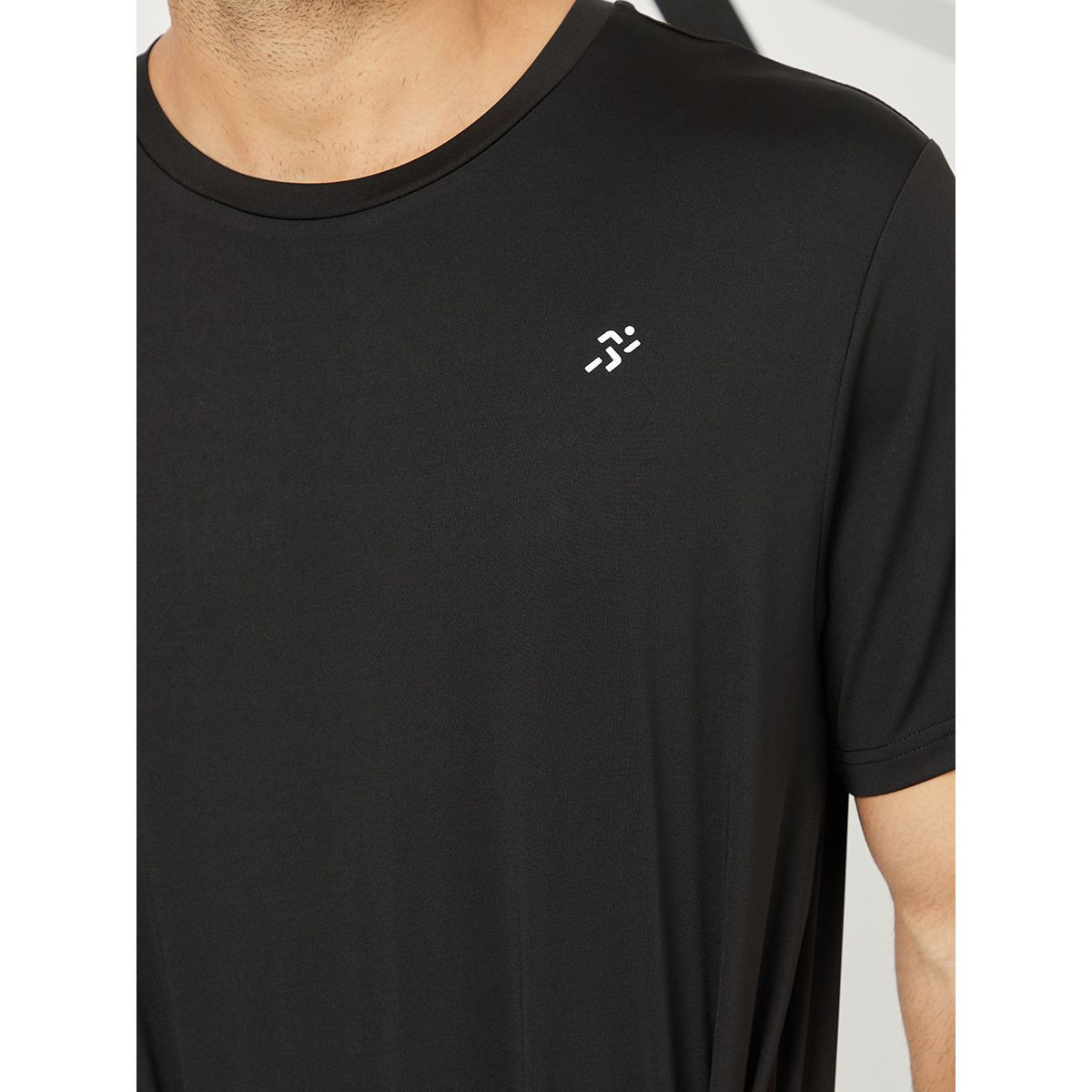 تيشيرت رياضي باكمام قصيرة من ستايلي-men-clothing-sportswearandactivewear-tshirtsandpolos-image-3