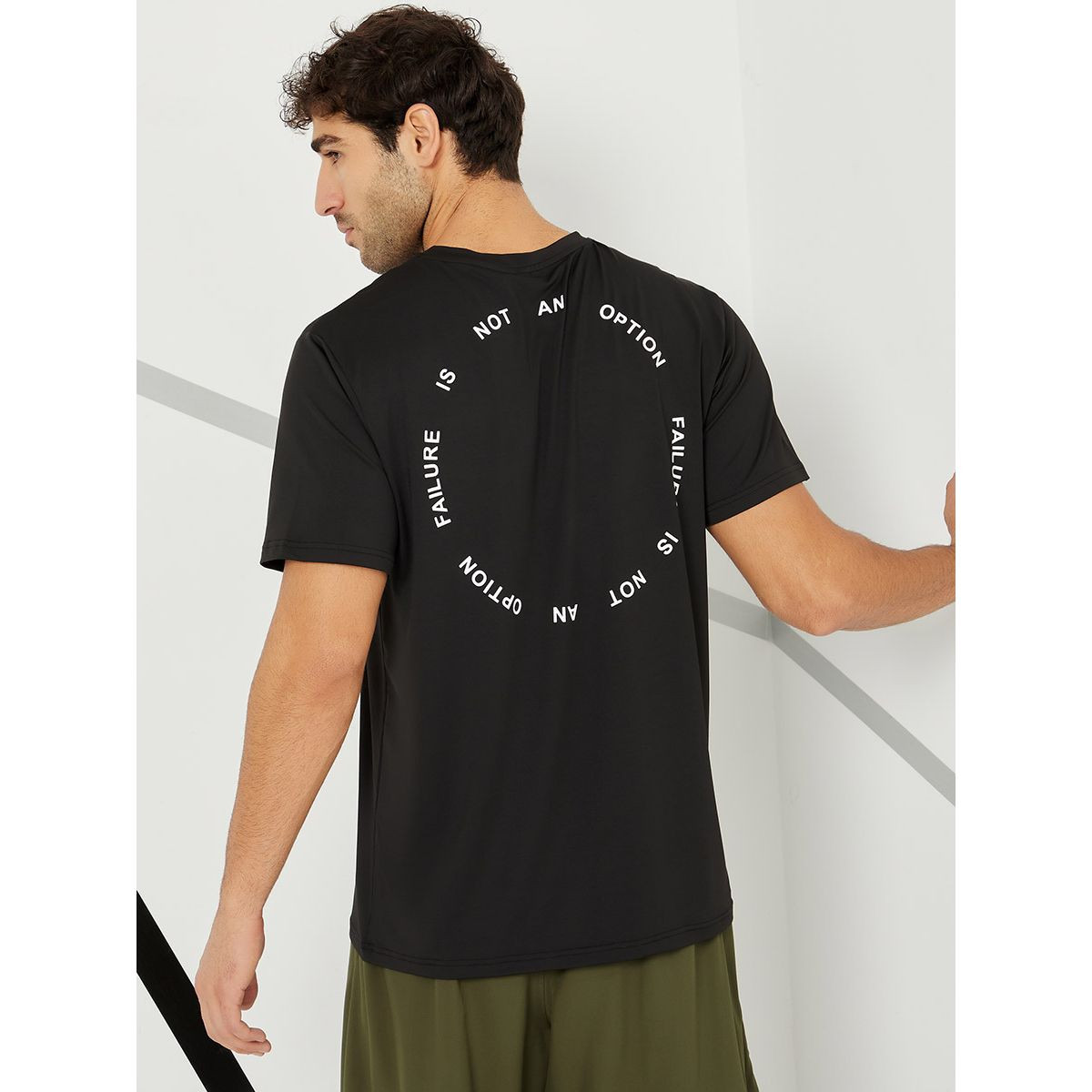 تيشيرت رياضي باكمام قصيرة من ستايلي-men-clothing-sportswearandactivewear-tshirtsandpolos-image-4