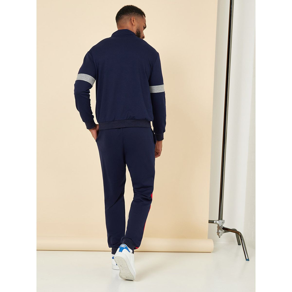 Styli Contrast Panel Tracksuit-men-clothing-sportswearandactivewear-tracksuits-image-6