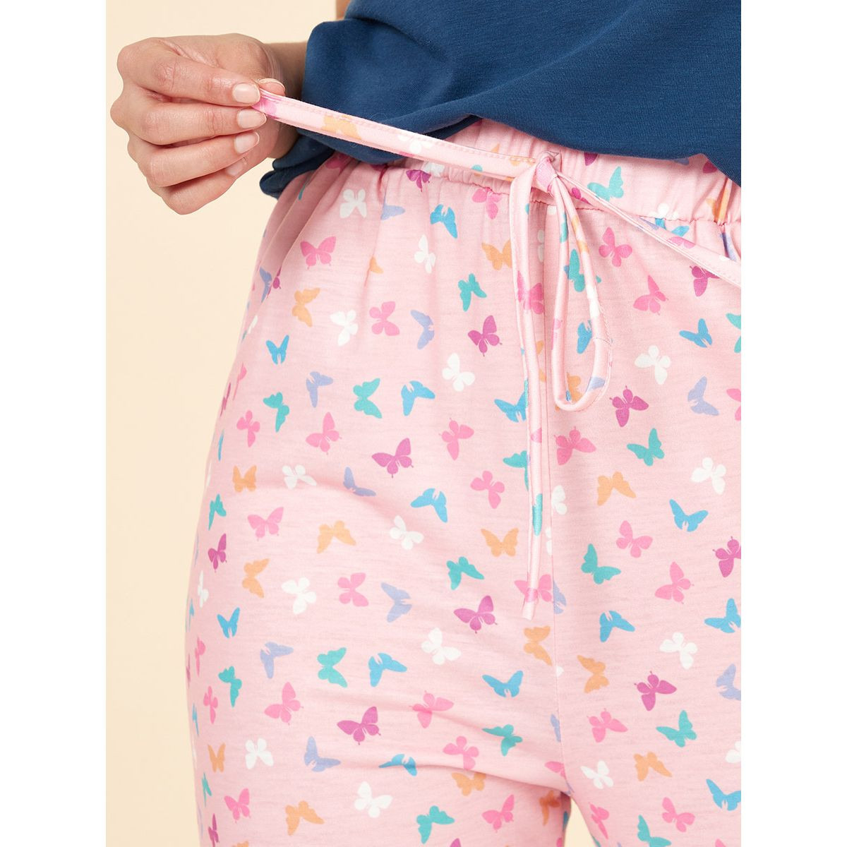 طقم بيجاما ( تيشيرت + بنطال ) من ستايلي-women-clothing-nightwear-pyjamas-longsets-image-5