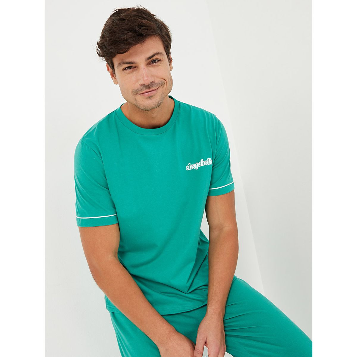 طقم بيجاما من ( تيشيرت + بنطال )-men-clothing-nightwear-sets-image-3