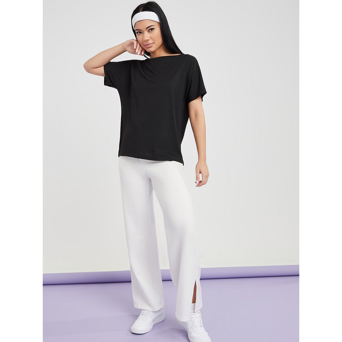 تيشيرت مزين بفتحة من الخلف-women-clothing-tshirts-image-2