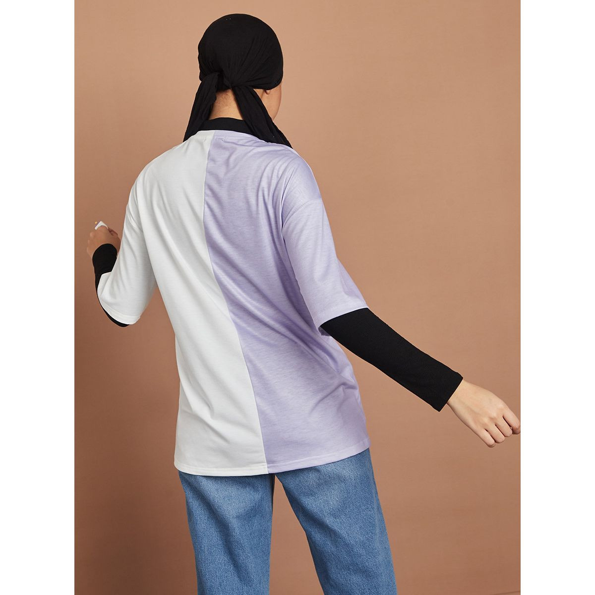 تيشيرت بنمط كتل الالوان-women-clothing-tshirts-image-5