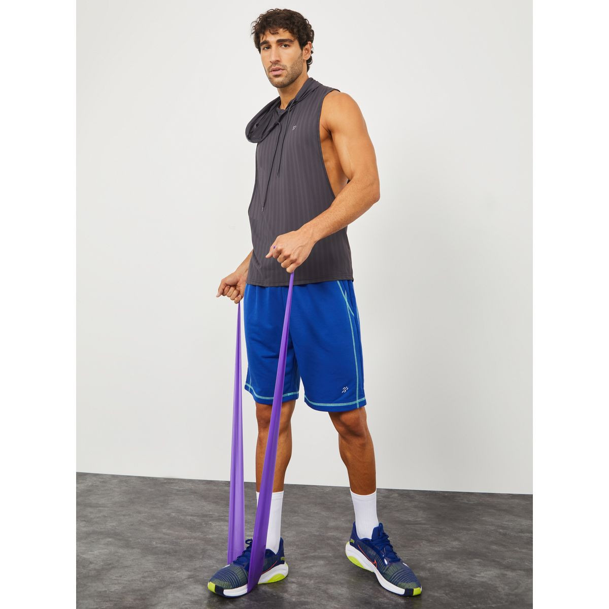 شورت محبوك بتداخلات مدروزة-sports-men-clothing-bottoms-image-5