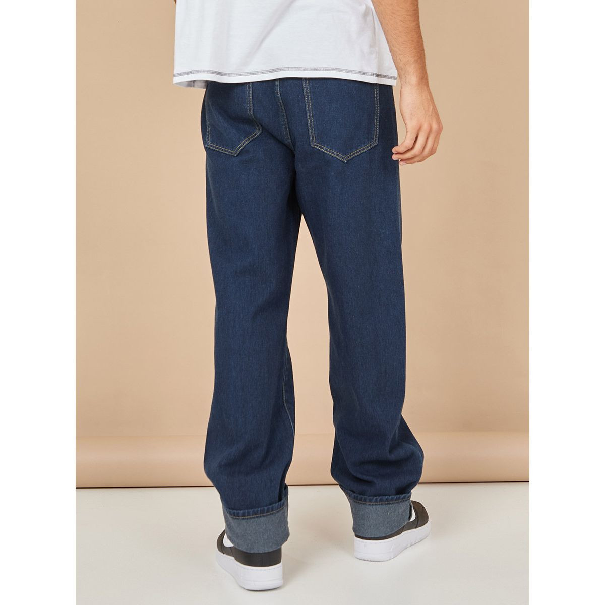 Styli Clean Wash Regular Jeans with Hem Turn Up-men-clothing-jeans-image-8
