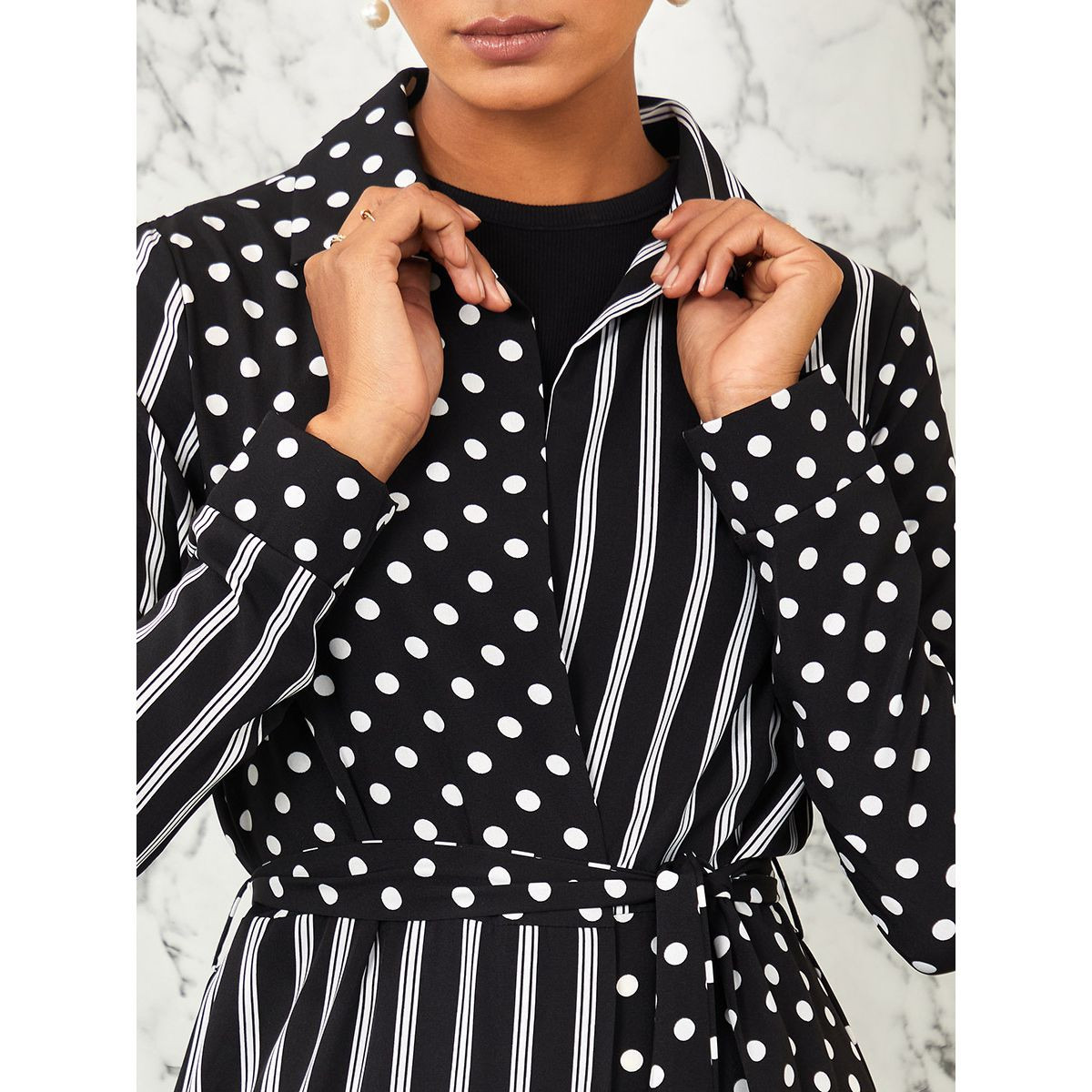 Styli Long Sleeves Stripes and Polka Print Maxi Kimono with Tie Belt-women-winterwear-coatsandjackets-jackets-image-4