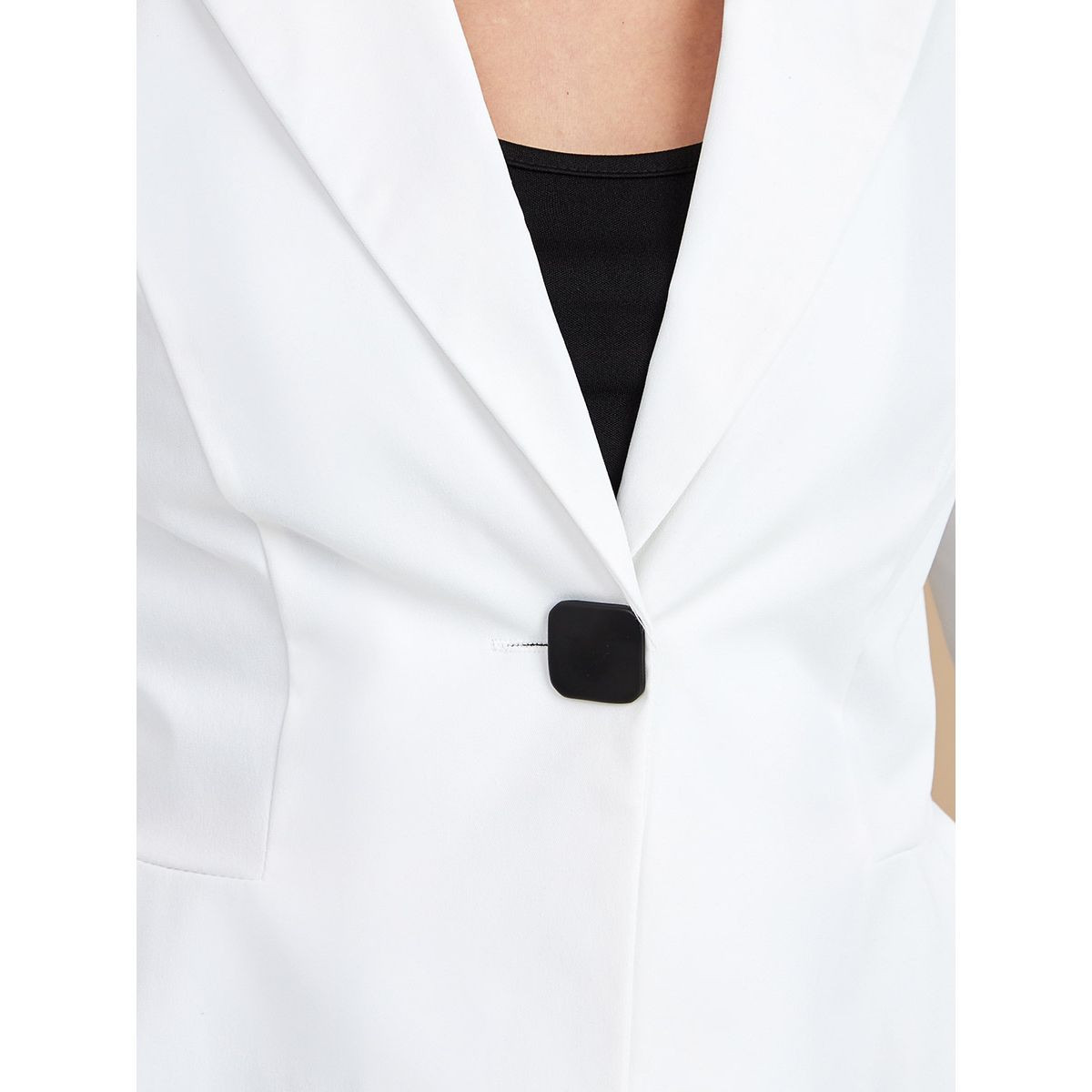 Styli Notch Lapel Regular Length Peplum Blazer-women-clothing-coatsandjackets-blazers-image-4