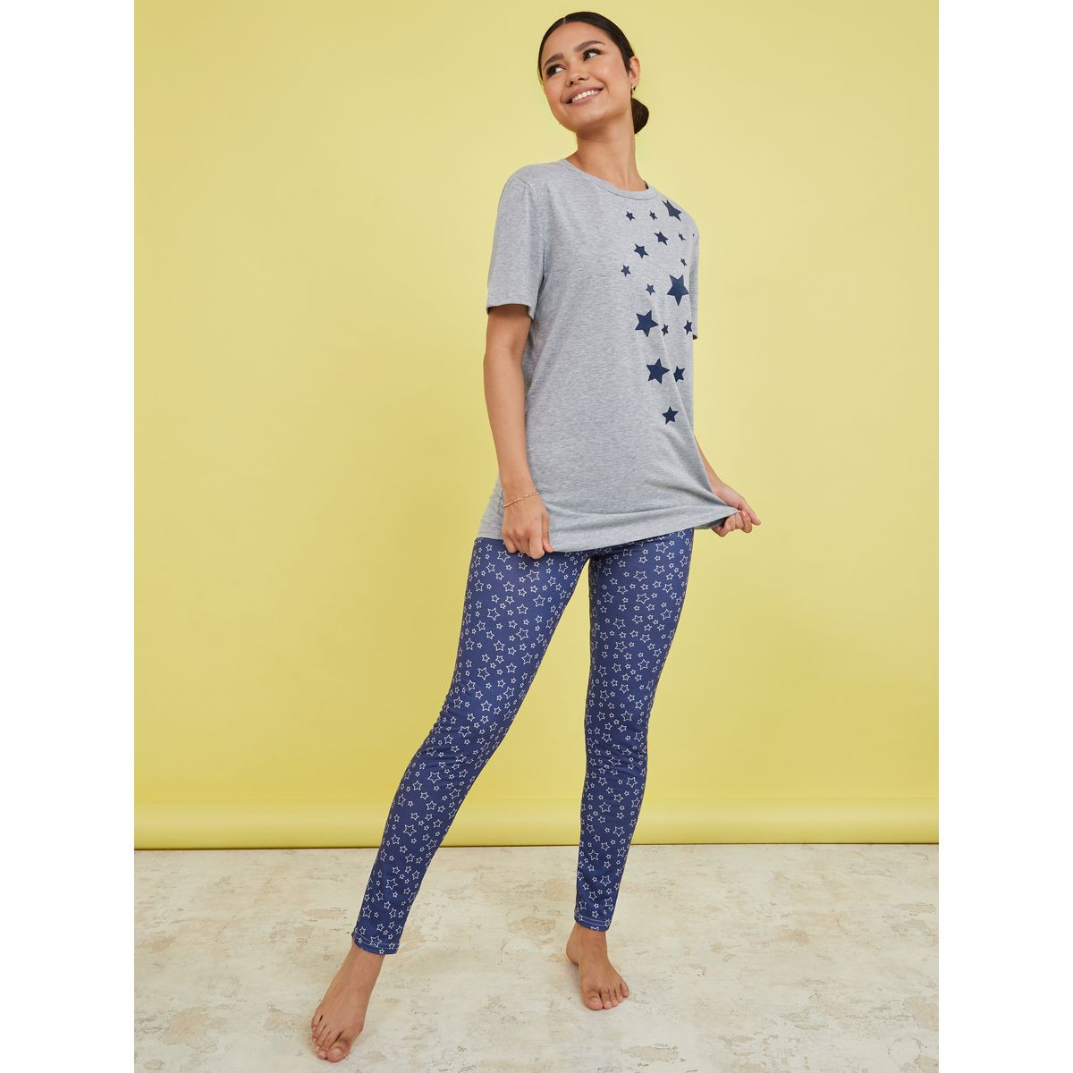 Styli Falling Star Placement T-shirt and Leggings Set-women-clothing-nightwear-pyjamas-longsets-image-2