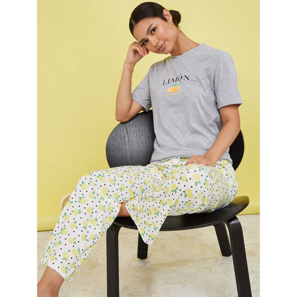 طقم بيجاما ( تيشيرت + بنطال )-women-clothing-nightwear-pyjamas-longsets-image-1