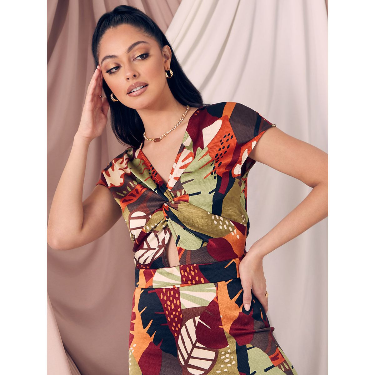 بلوزة ساتان بنمط لف-women-clothing-shirtsandblouses-blouses-image-1
