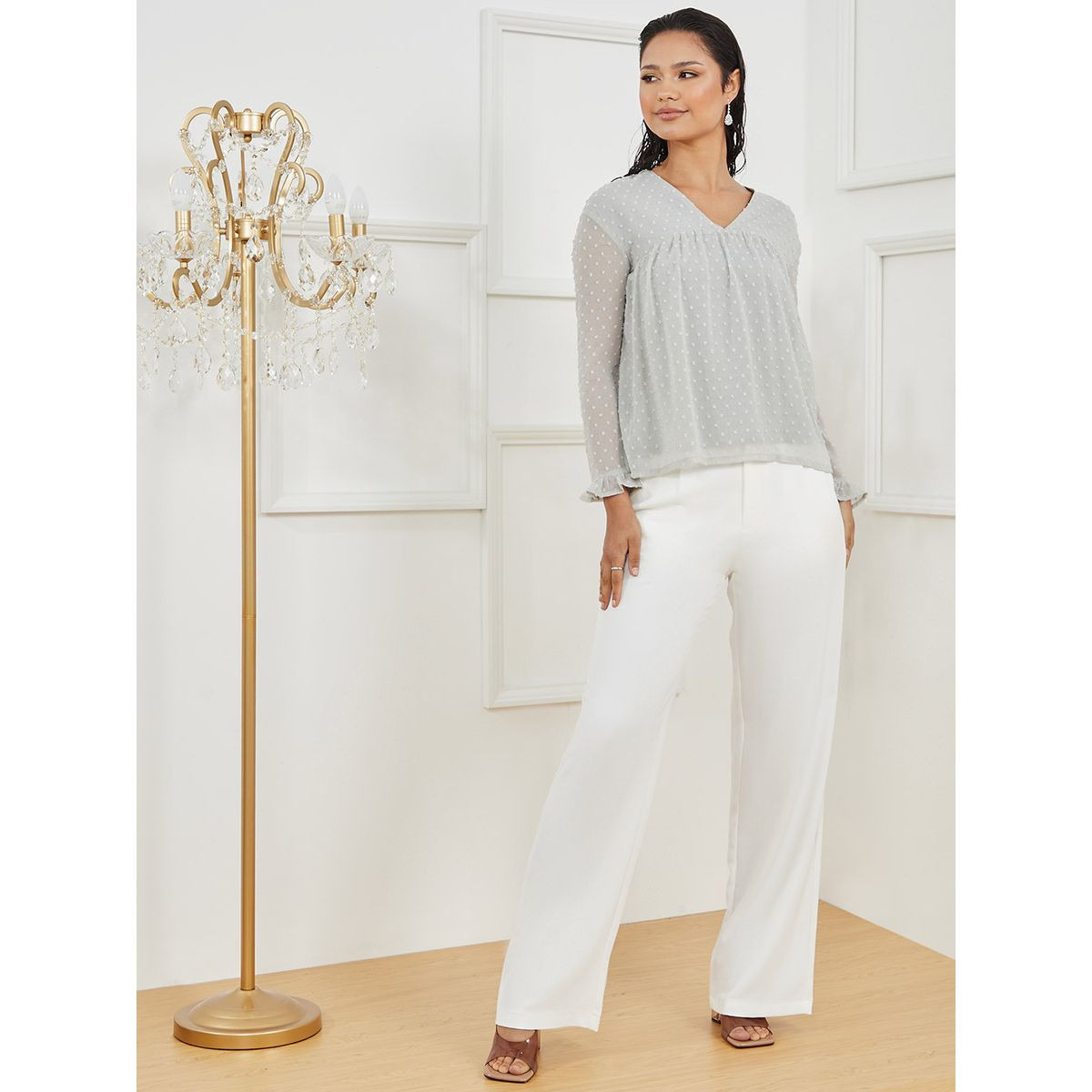 بلوزة باكمام طويلة واساور-women-clothing-shirtsandblouses-blouses-image-2