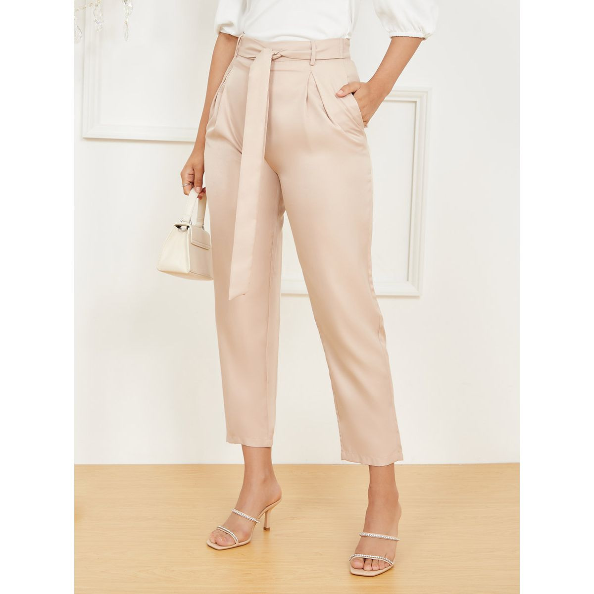 بنطال قصير مطرز-women-clothing-bottoms-trousers-image-2