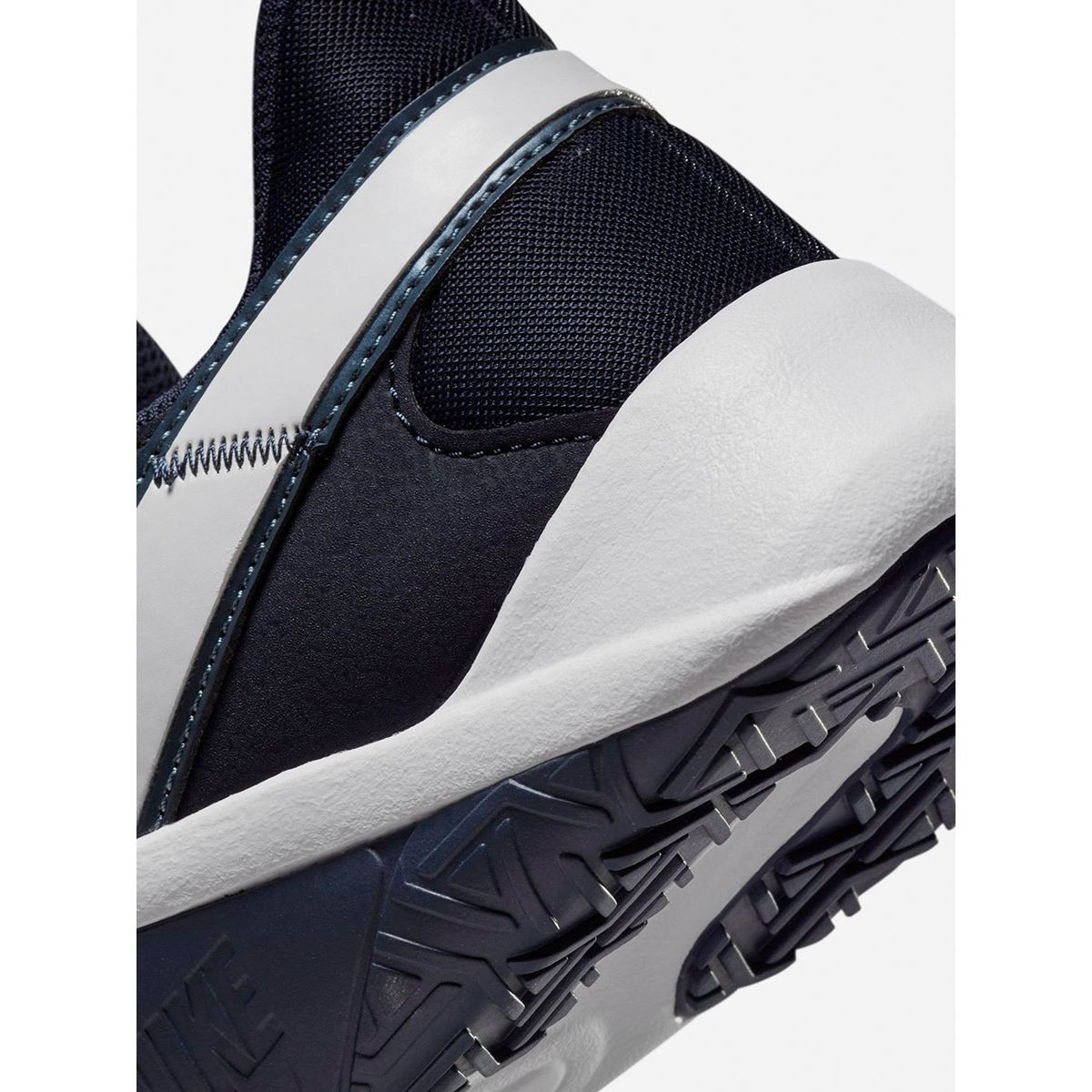 Nike Legend Essential 2 Training Shoes-sports-men-shoes-image-4