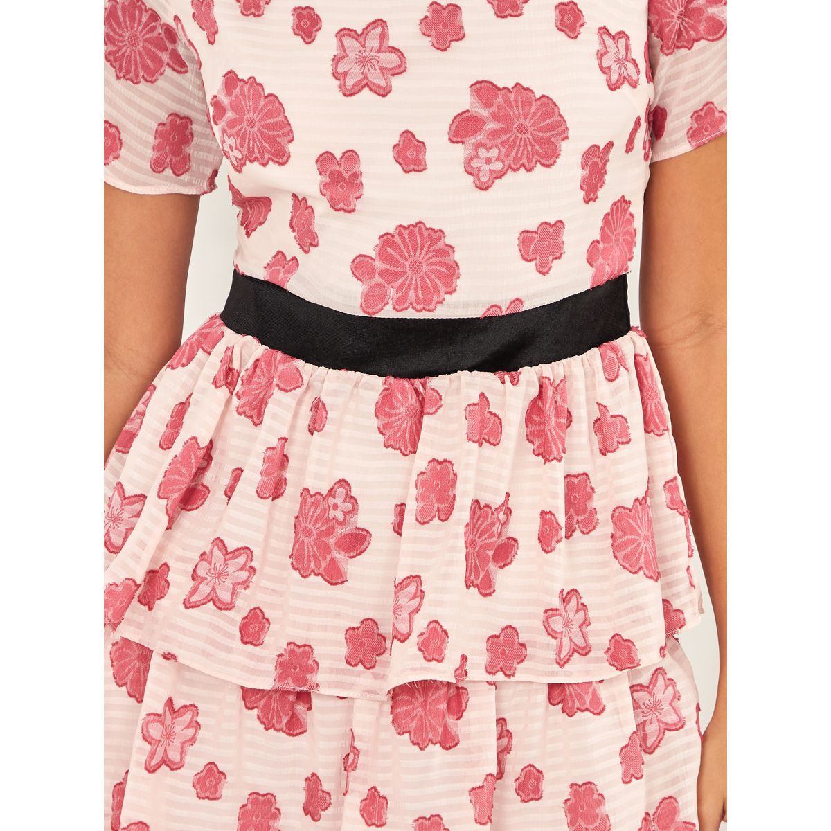 Styli Short Sleeves Floral Pattern Layered Midi Dress-women-clothing-dresses-image-3