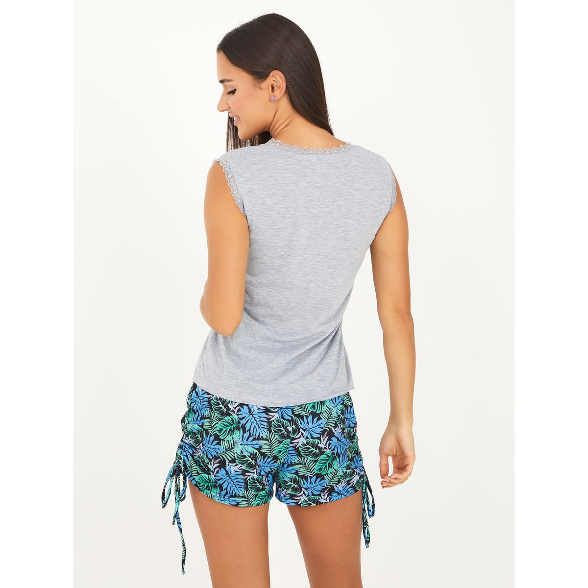 شورت مزموم وبلوزة بدانتيل-women-clothing-nightwear-pyjamas-longsets-image-5