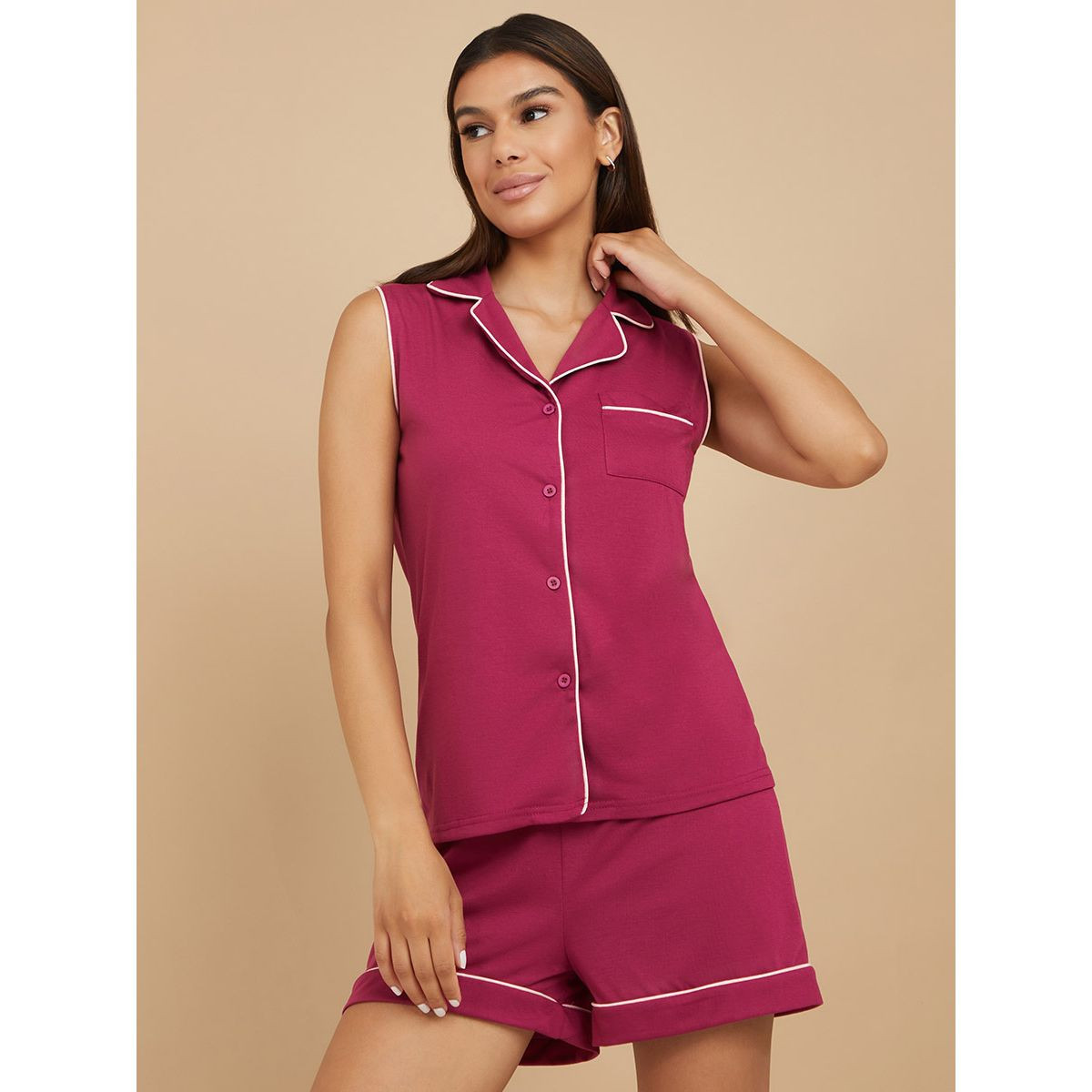 طقم من ( بلوزة + شورت ) من ستايلي-women-clothing-nightwear-pyjamas-longsets-image-1