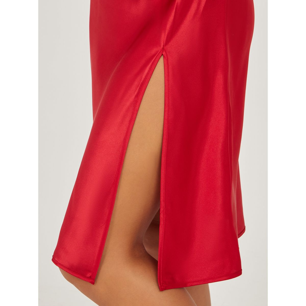 قميص نوم ساتان بحمالات رفيعة-women-clothing-nightwear-nighties-image-3