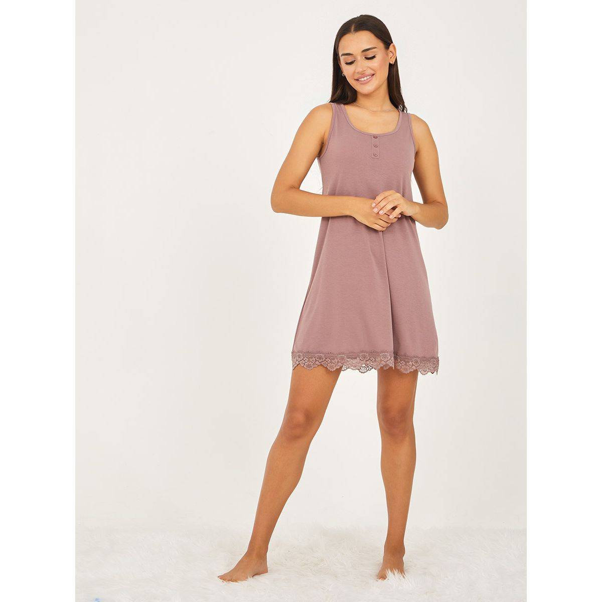 قميص نوم مزين بدانتيل-women-clothing-nightwear-nighties-image-3