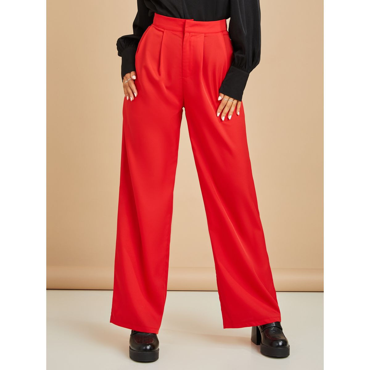 بنطال مطرز بقصة واسعة-women-clothing-trousers-image-2