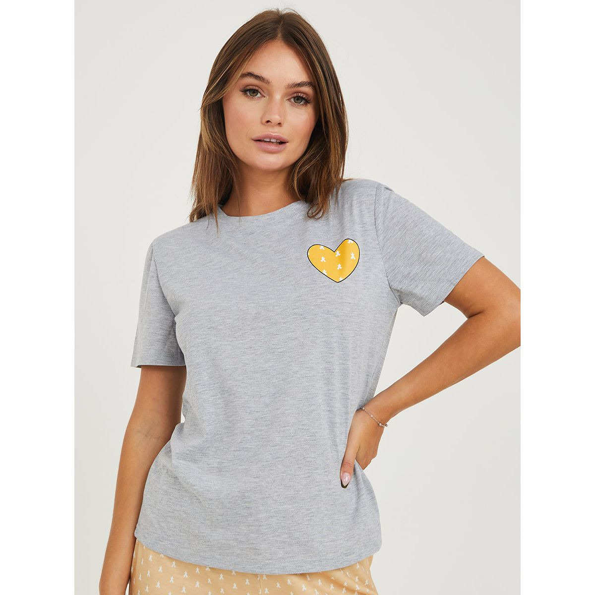 طقم بيجاما من ( تيشيرت + بنطال )-women-clothing-nightwear-pyjamas-longsets-image-3