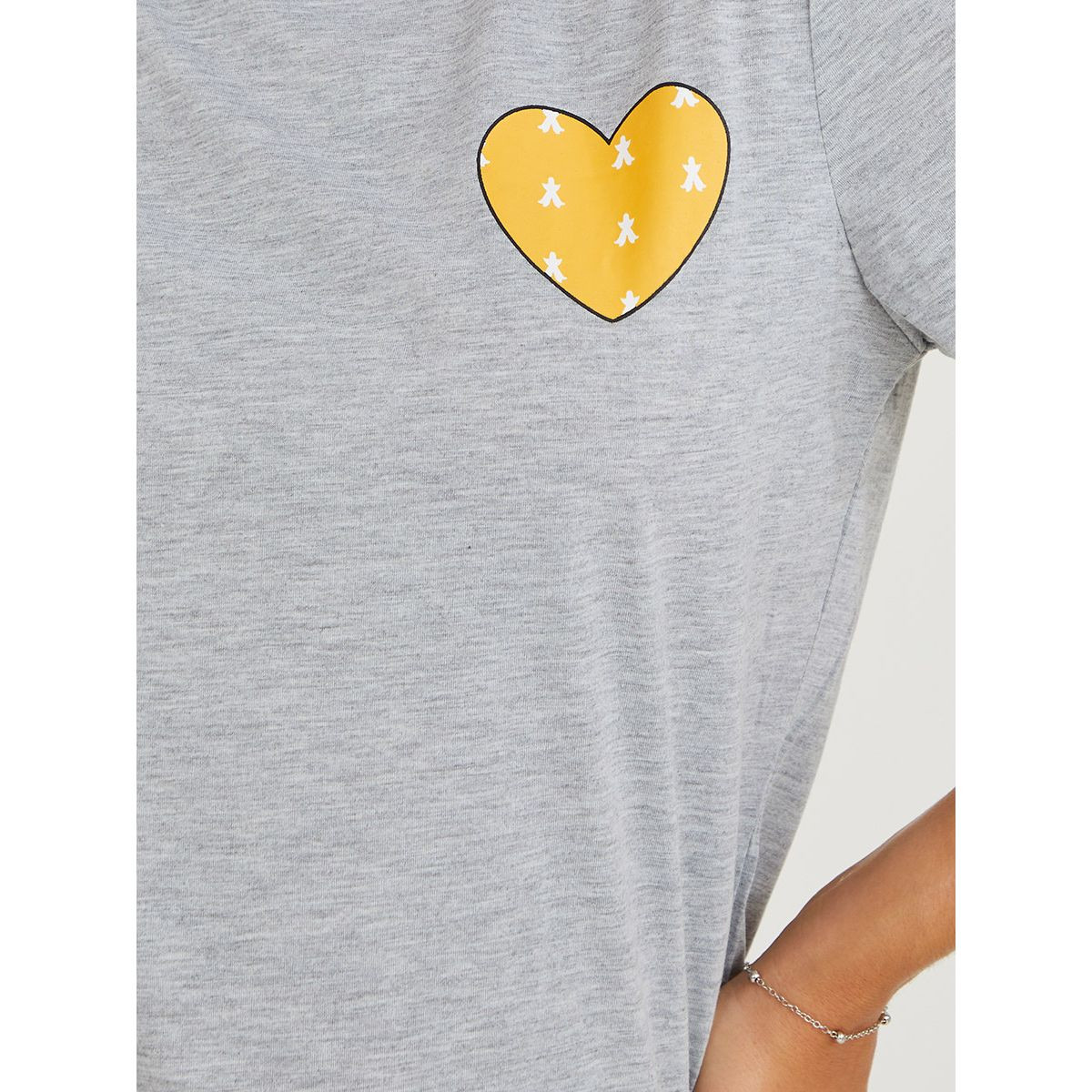 طقم بيجاما من ( تيشيرت + بنطال )-women-clothing-nightwear-pyjamas-longsets-image-4