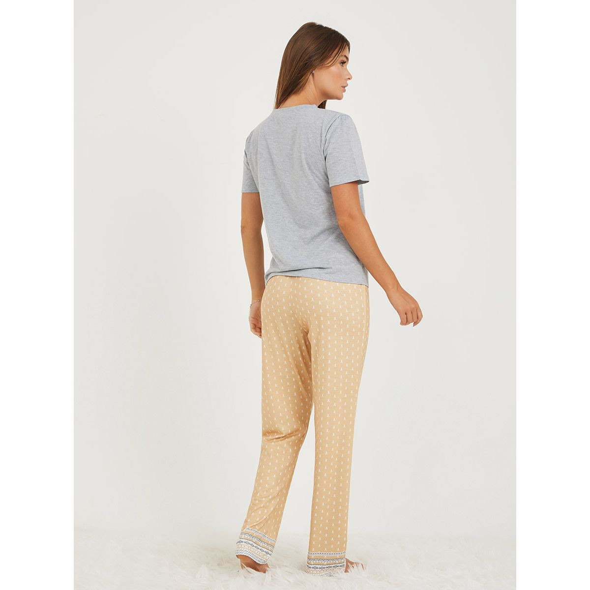 طقم بيجاما من ( تيشيرت + بنطال )-women-clothing-nightwear-pyjamas-longsets-image-6