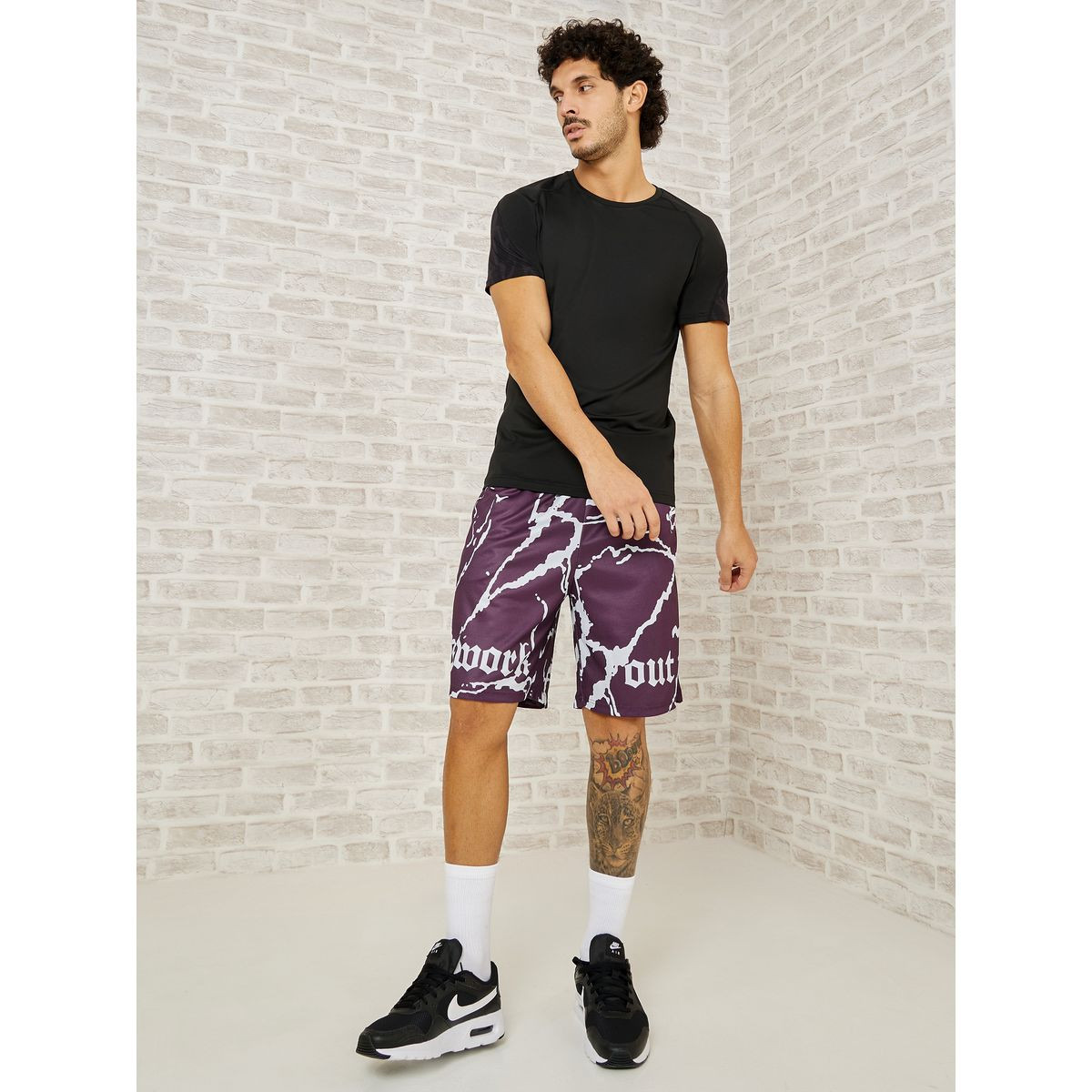 تيشيرت رياضي باكمام قصيرة-men-clothing-sportswearandactivewear-tshirtsandpolos-image-2