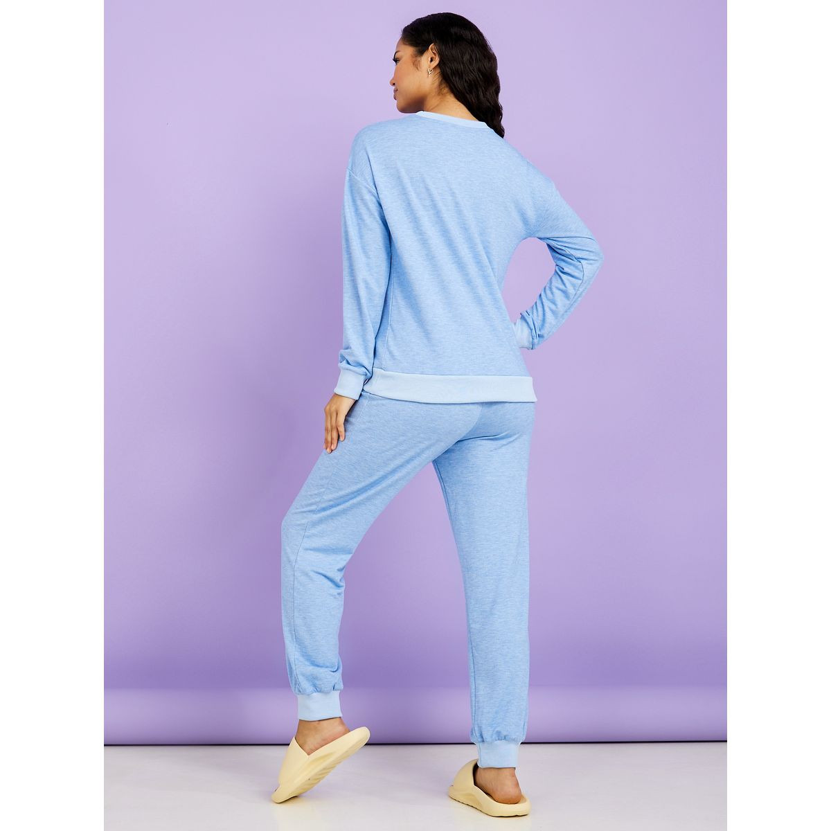طقم من ( جوغر + بلوزة )-women-clothing-coordsets-image-6