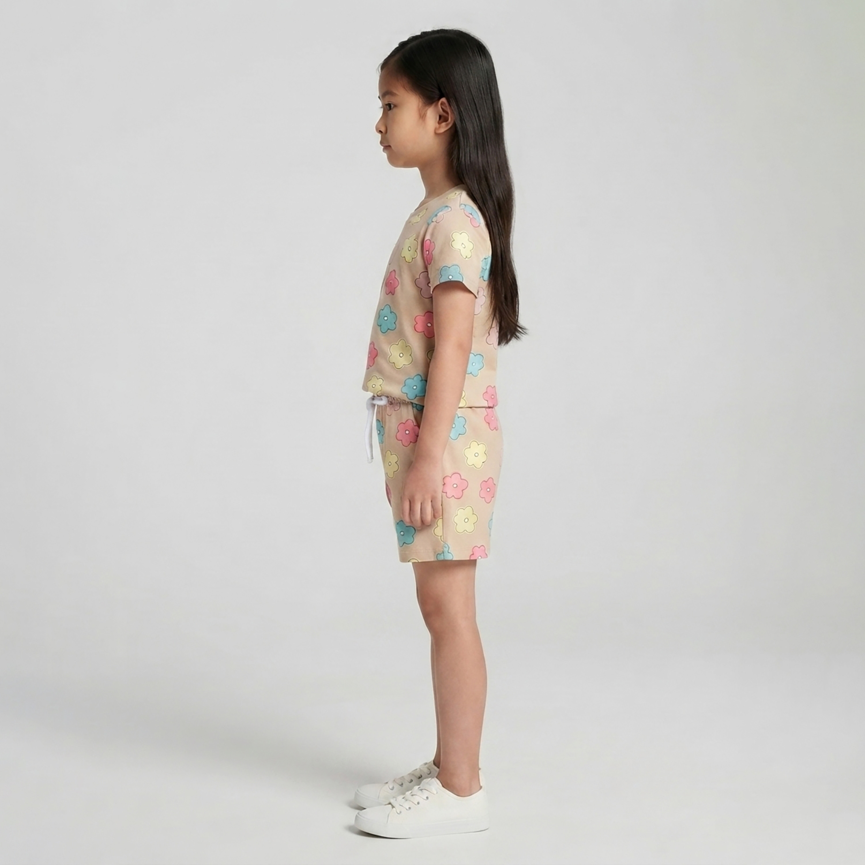 طقم متناسق تيشرت بأكمام قصيرة وبنطال بيجامة بطبعة أزهار من بيبي كلو-baby-girls-clothing-setsandcoords-image-3