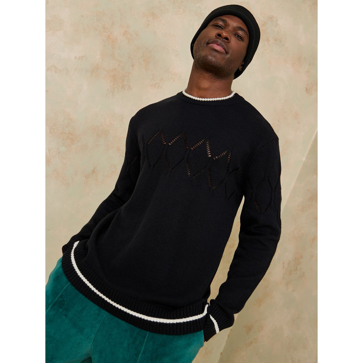 افرول بحافة بلون مغاير مع فتحات من ستايلي-men-clothing-sweatersandpullovers-image-1