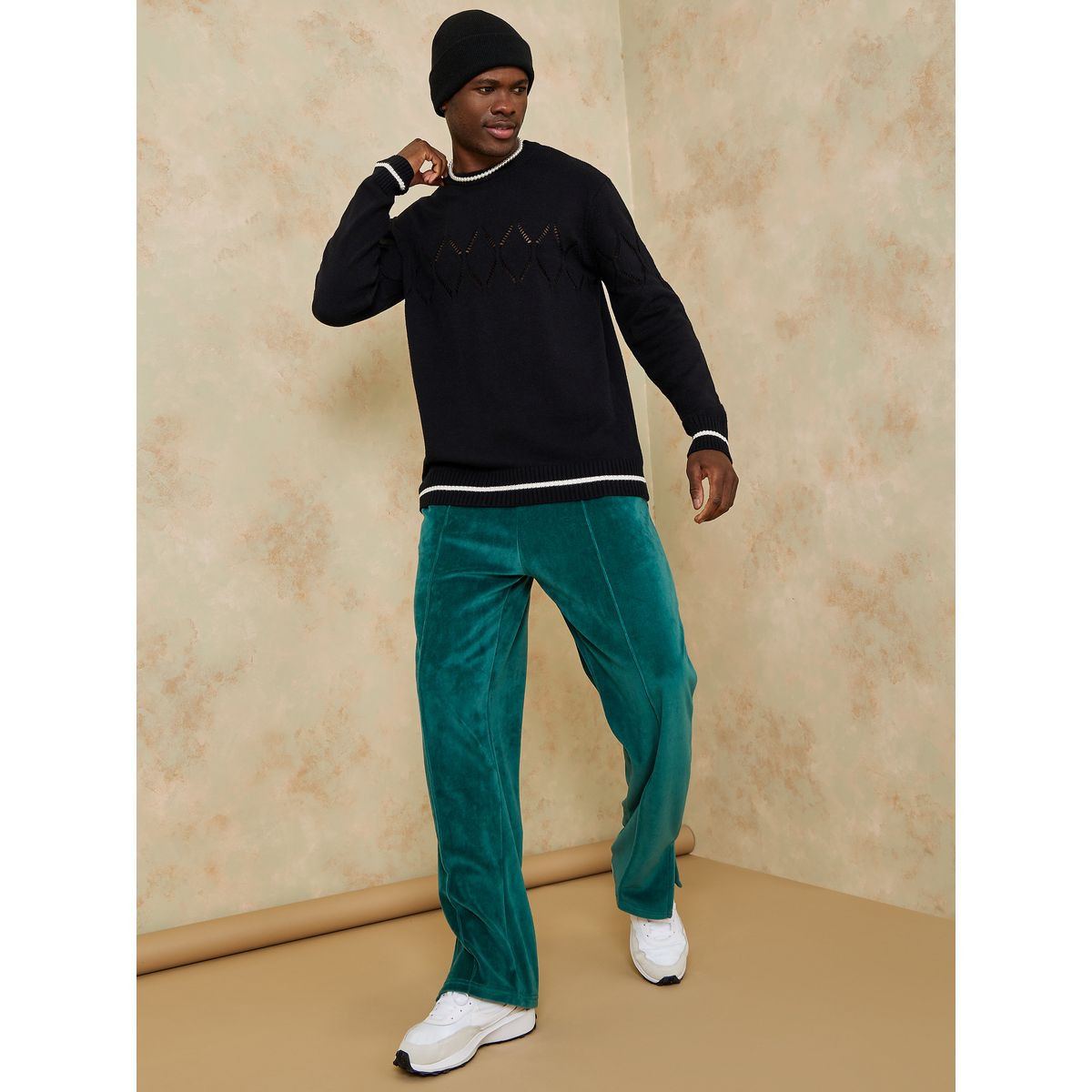 افرول بحافة بلون مغاير مع فتحات من ستايلي-men-clothing-sweatersandpullovers-image-2
