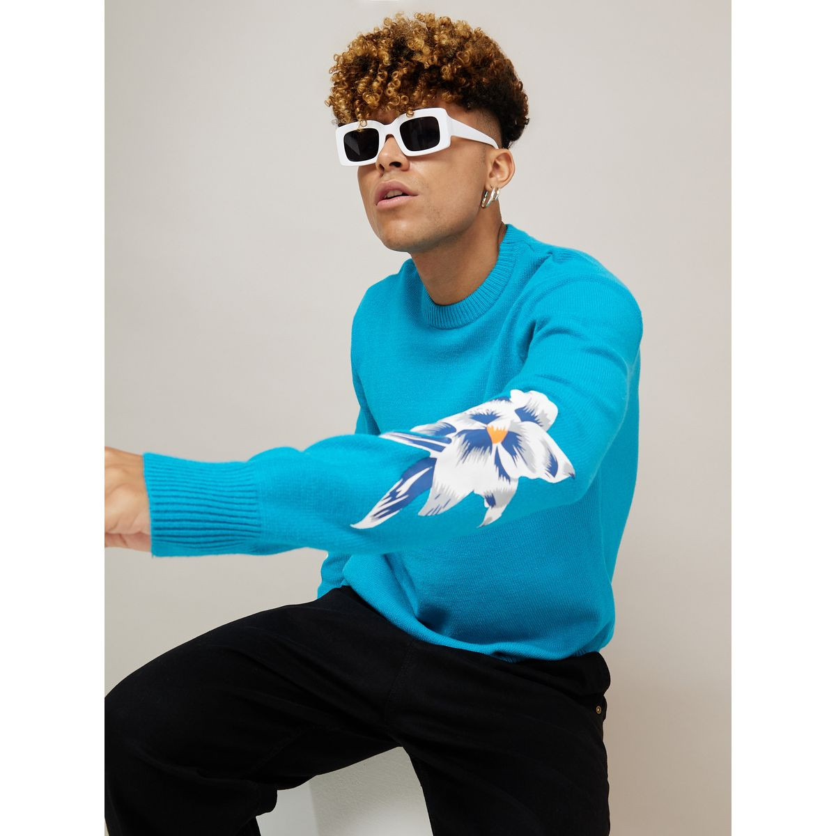 افرول مطبع بزهور مع اكمام طويلة من ستايلي-men-clothing-sweatersandpullovers-image-1
