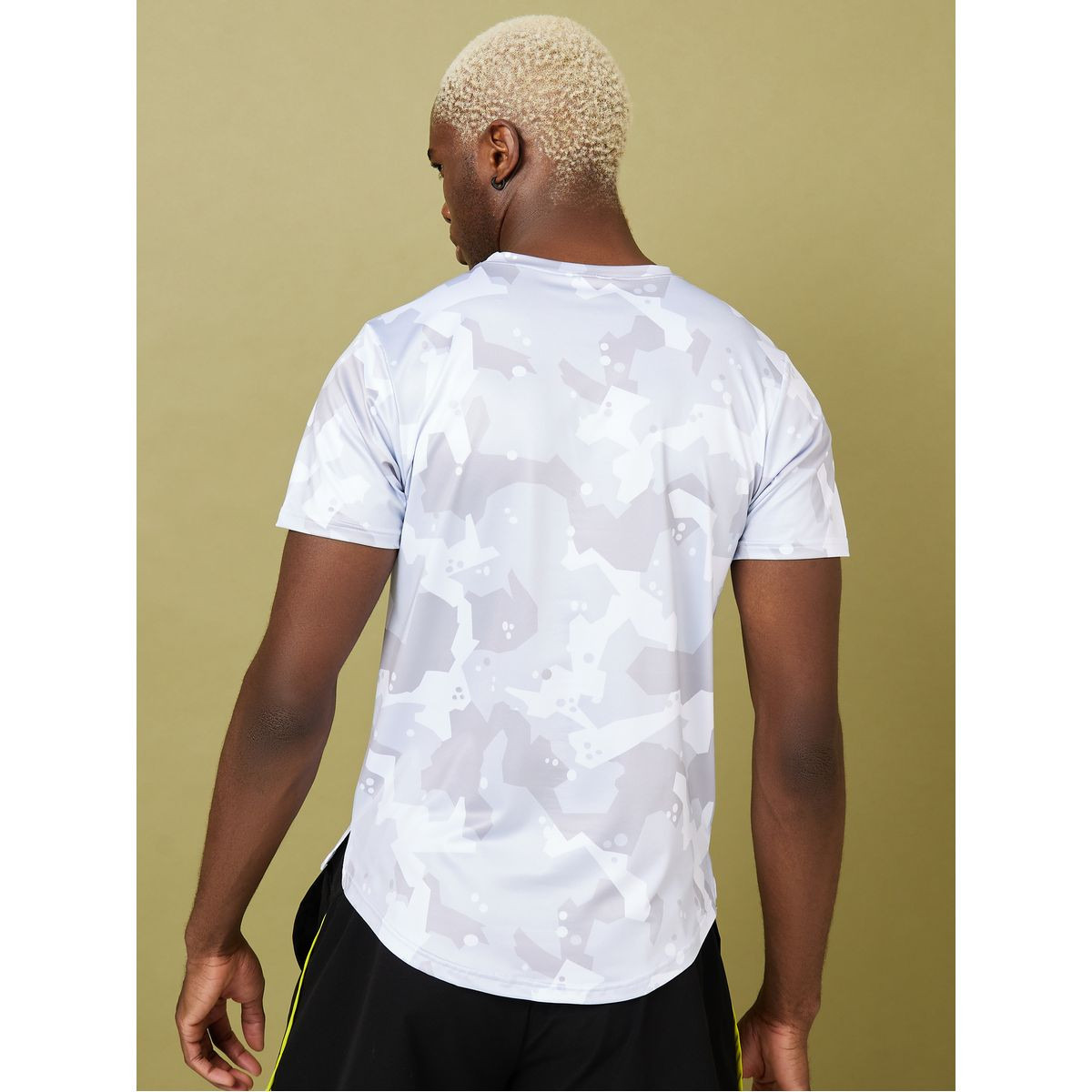 تيشيرت رياضي مطبع بالكامل-men-clothing-sportswearandactivewear-tshirtsandpolos-image-4