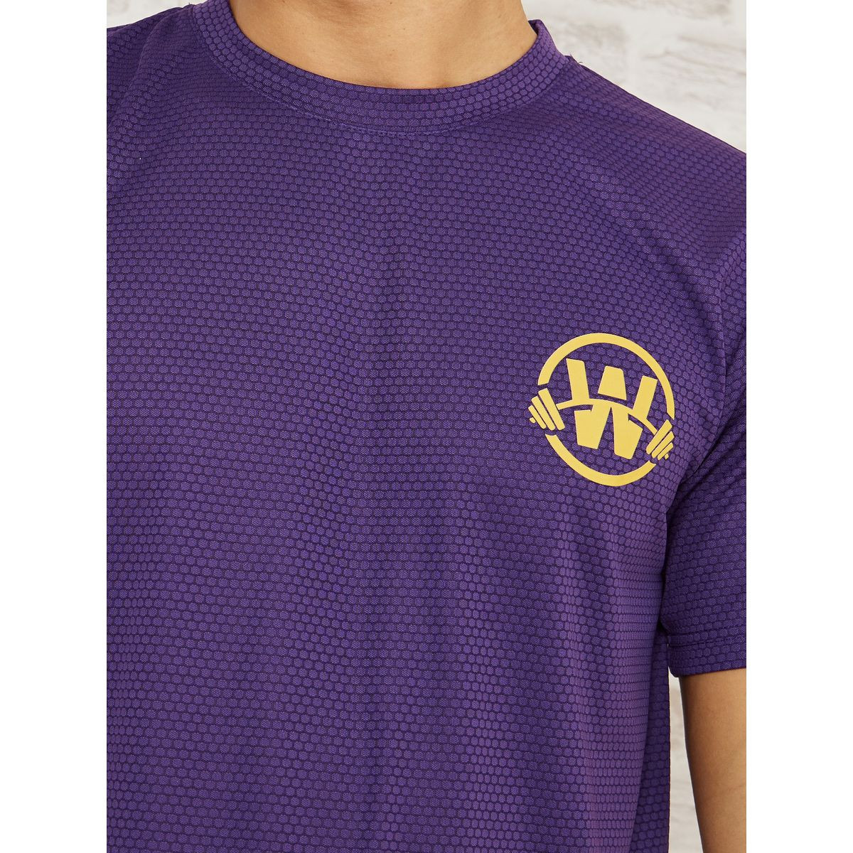 تيشيرت رياضي مطبع بكتابة-men-clothing-sportswearandactivewear-tshirtsandpolos-image-3