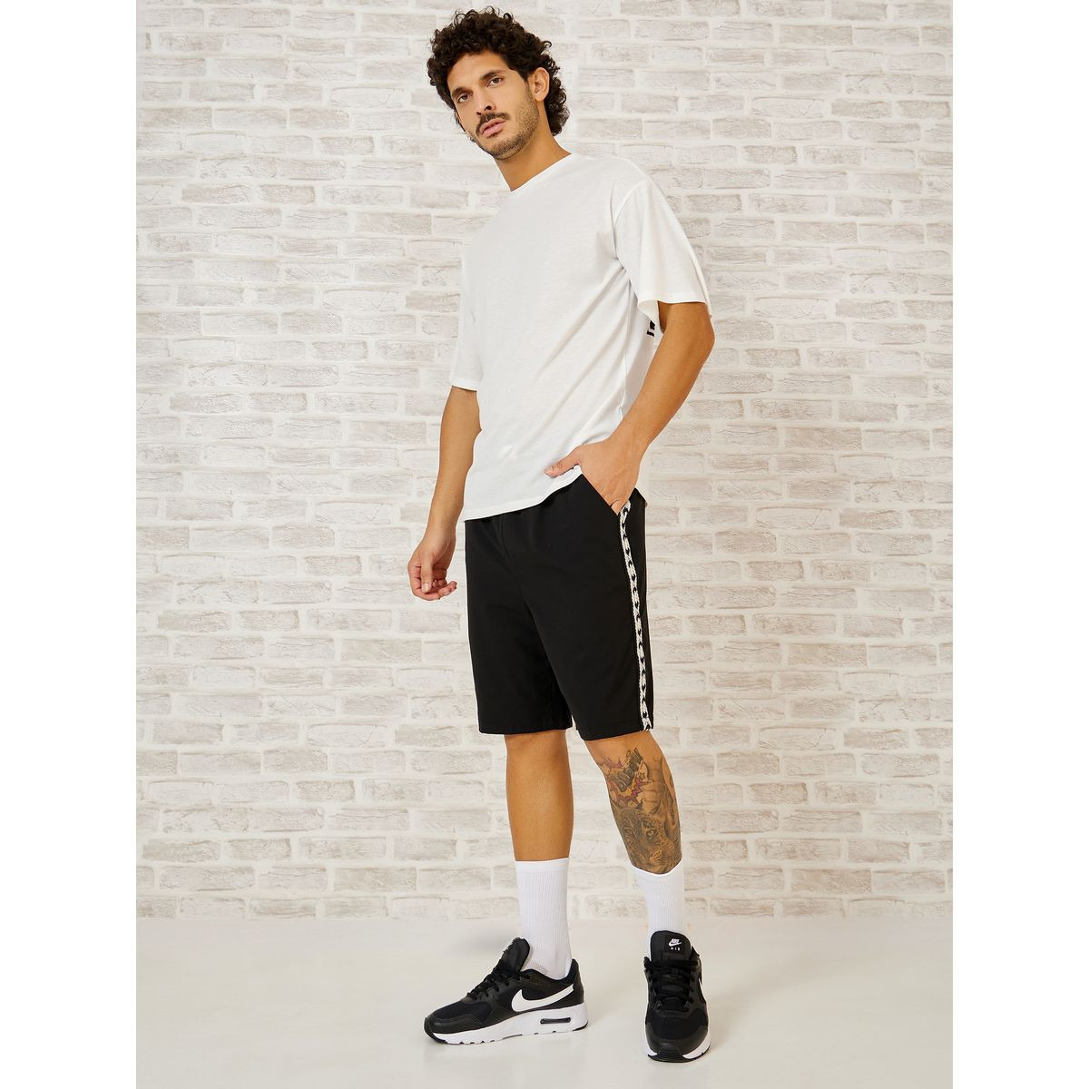 Styli Active Side Jacquard Tape Active Shorts with Drawstring-sports-men-clothing-bottoms-image-1